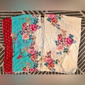 CYNDI BUCK DESIGNS One Size Floral Kimono